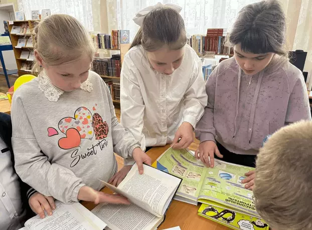Познавательный час 